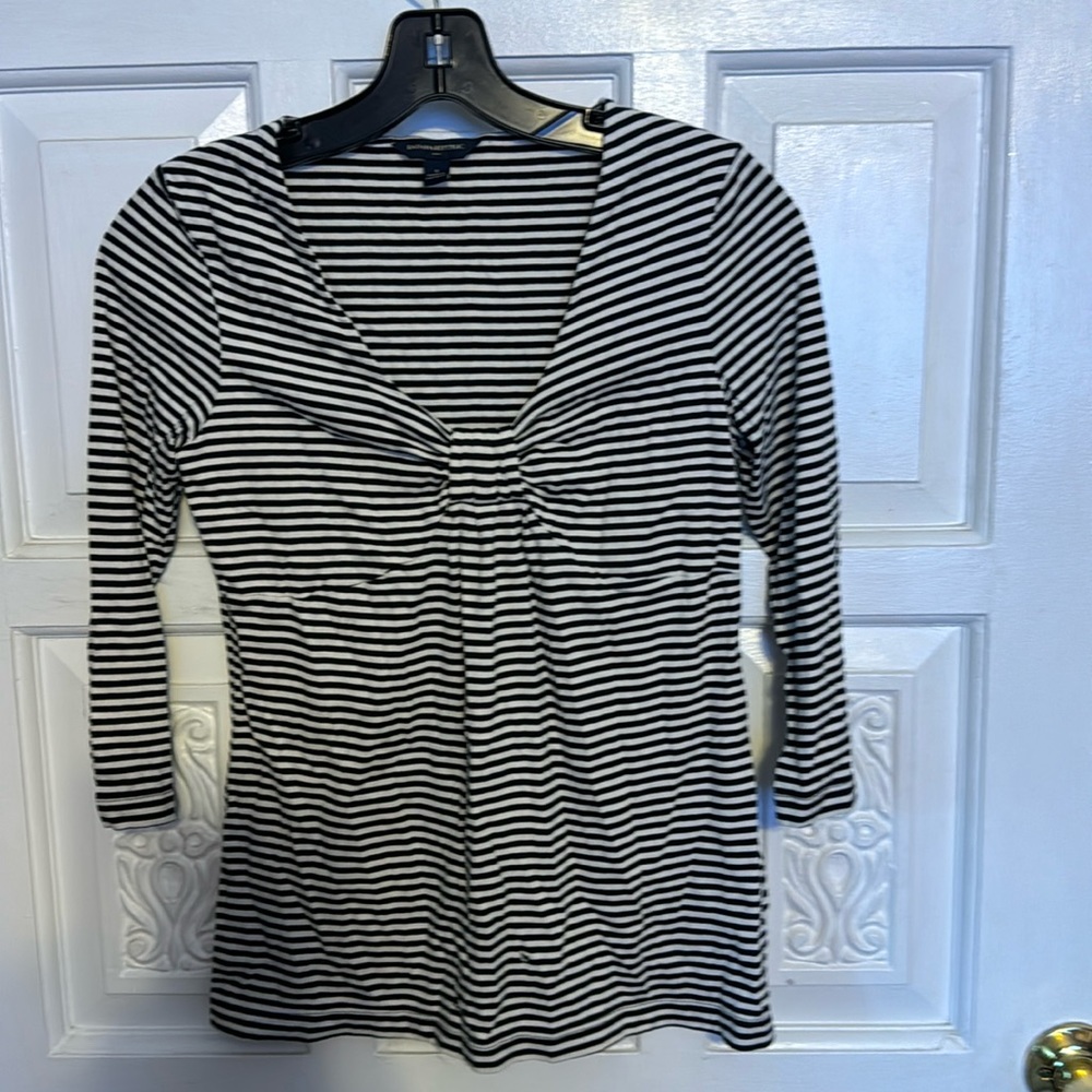 Banana Republic Cute Striped Bow Tie V Neck 3/4 Sleeve Shirt Size Small